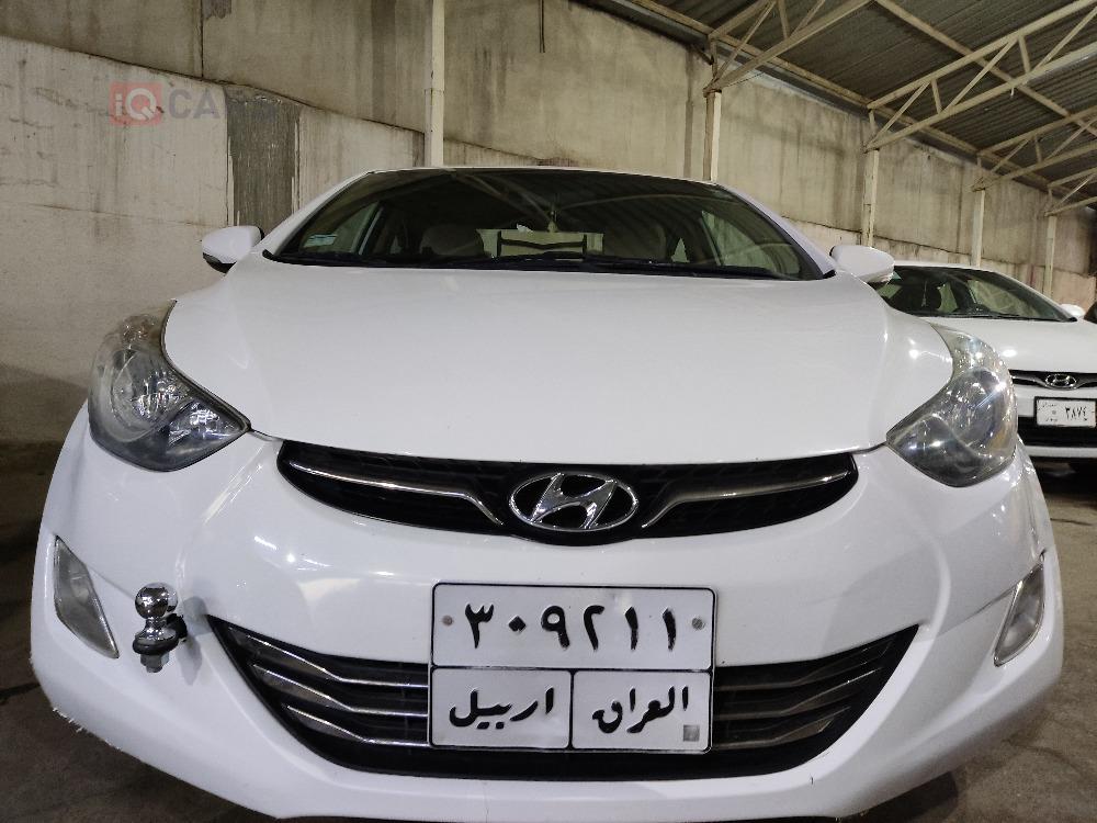 هیوندای ئەلەنترا